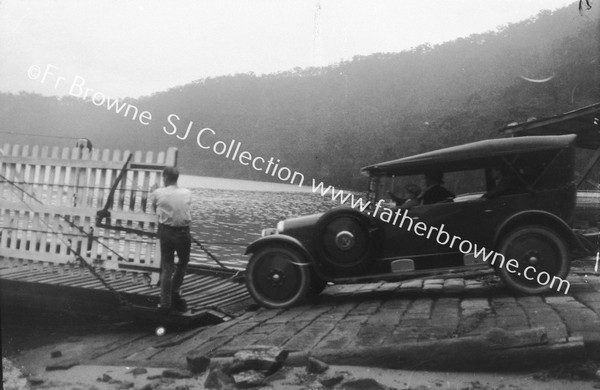 (ON HAWKESBURY RIVER) :CAR EMBARKING